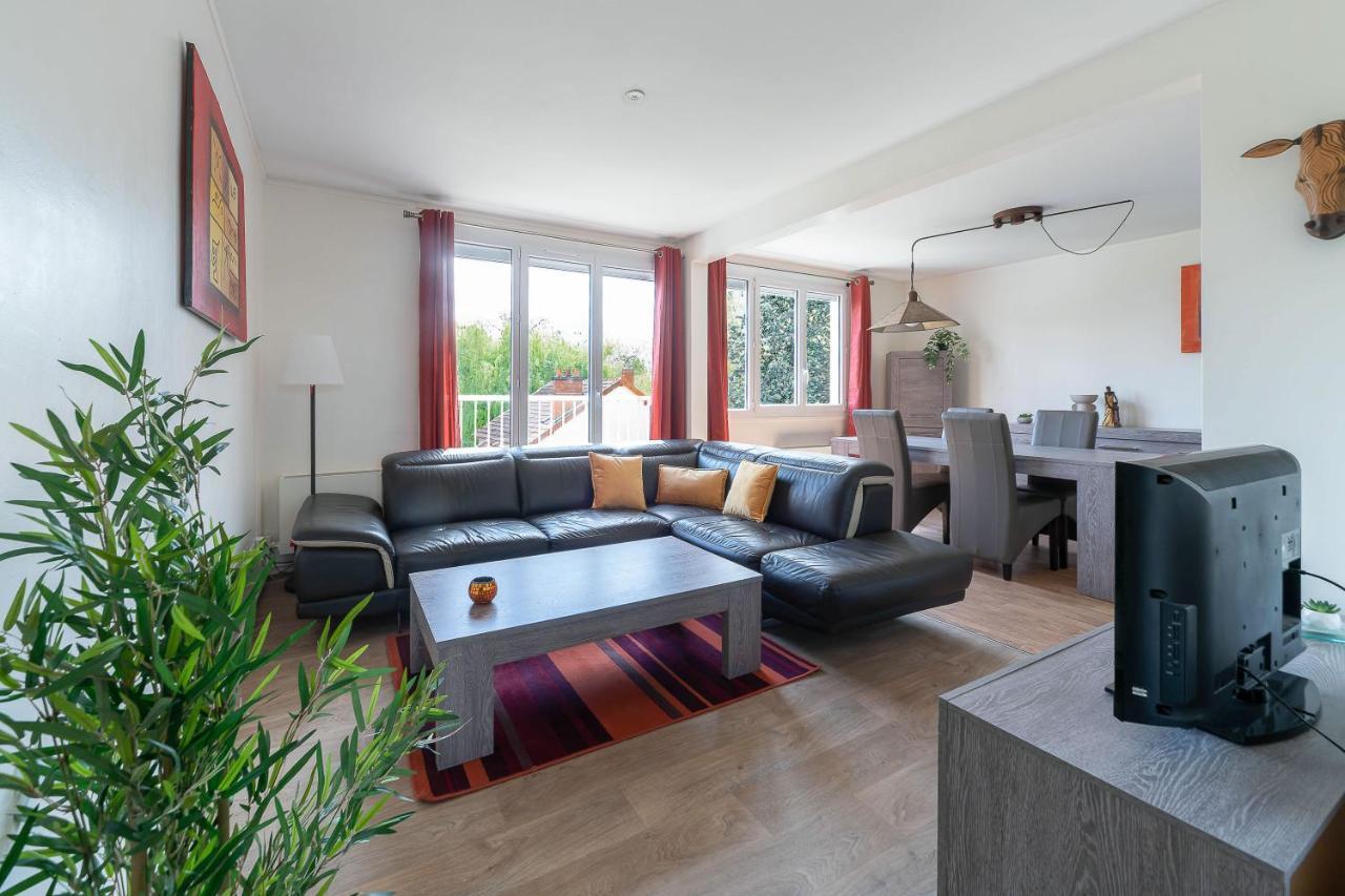 Le Raymond - Appartement Proche Du Centre Sportif, Des Rives De L'Allier Et Du Centre-Ville - Parking Vichy Zewnętrze zdjęcie